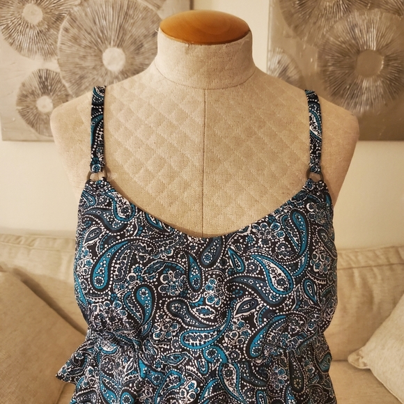 Island Escape Paisley Underwire Tankini Top- NEW - Picture 3 of 11